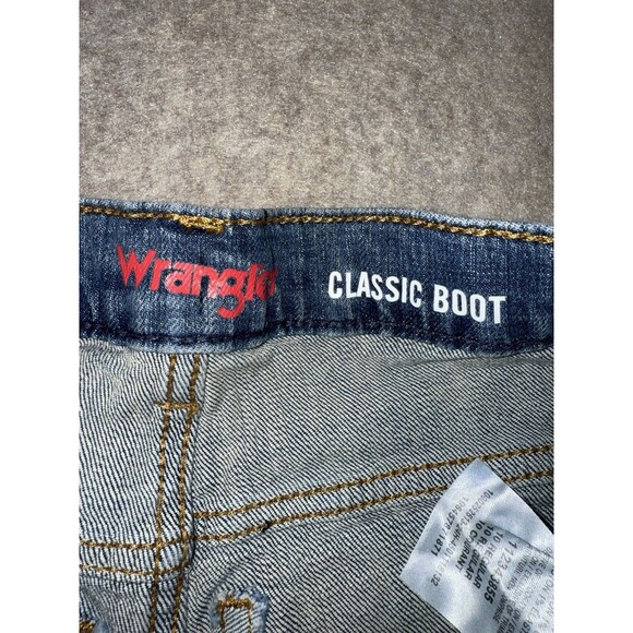 Wrangler Classic Fit Boys Size 10R Blue Jeans Boot Cut RN130273 - Picture 2 of 5